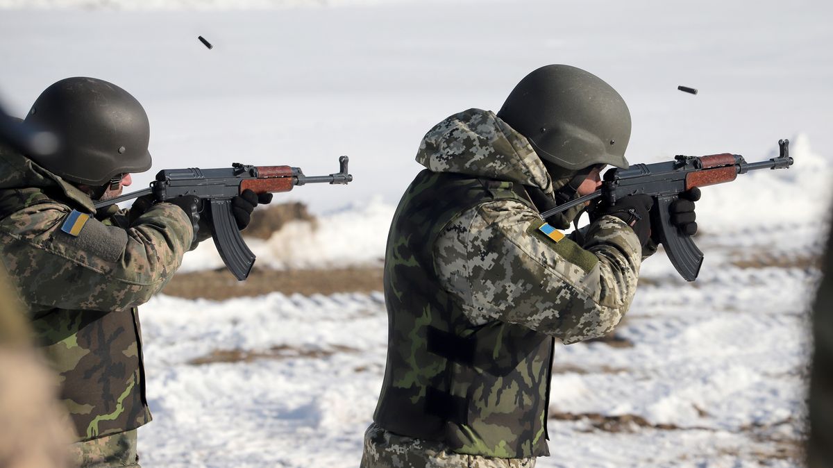 Armáda vycvičí ukrajinské pyrotechniky v odminování